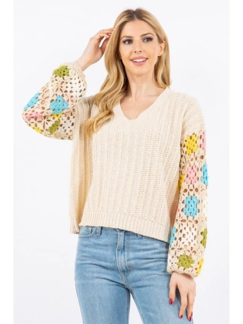 Davi & Dani Crochet Sleeve V-Neck Sweater Beige Mix Floral Patchwork Detail M